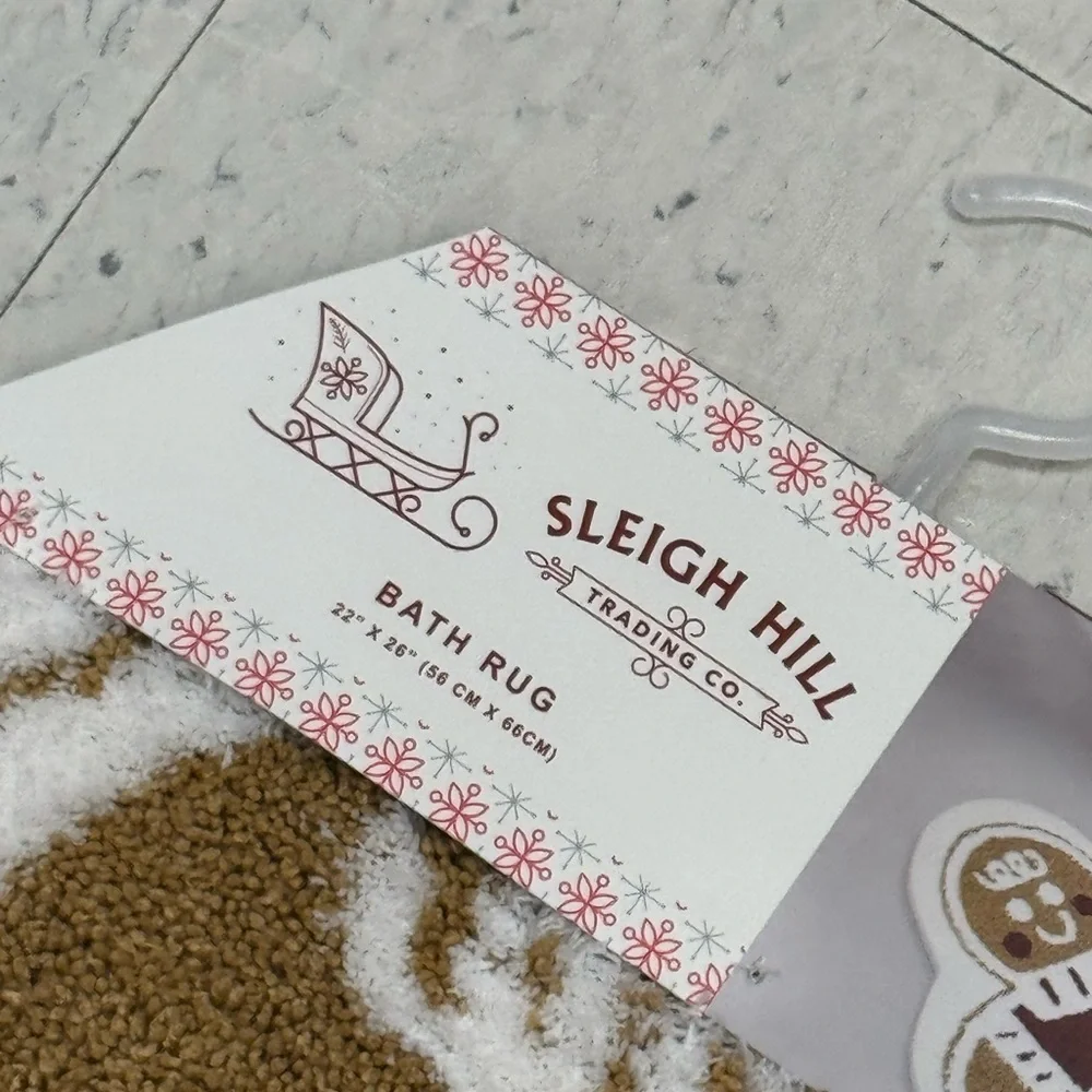 Gingerbread Bath Rug - Red and Brown